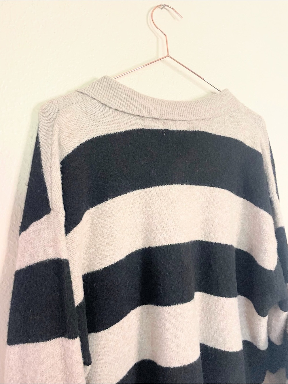 Universal Thread Striped Collared Rugby Sweater XL - Picture 6 of 9